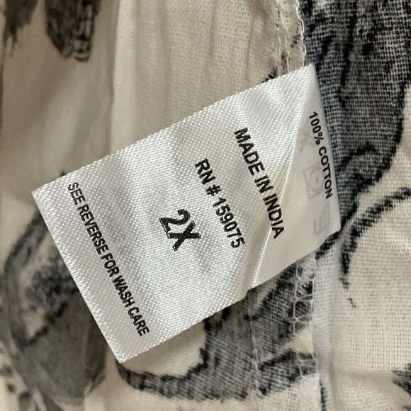 US Together Plus Empire Waist Dress Black/White/Floral Size 2X - Picture 4 of 14